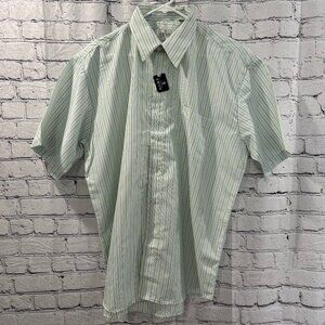 New with tags Mens EMVO dress shirt Size XL/17